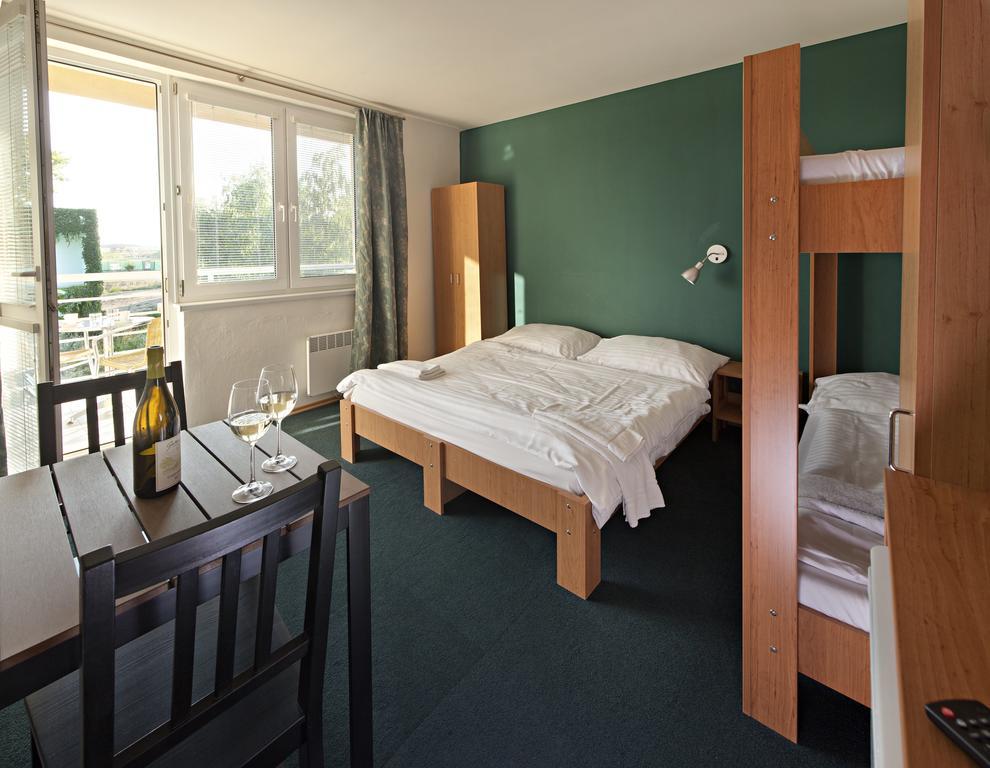 Hotel Termal Musov Pasohlávky Room photo